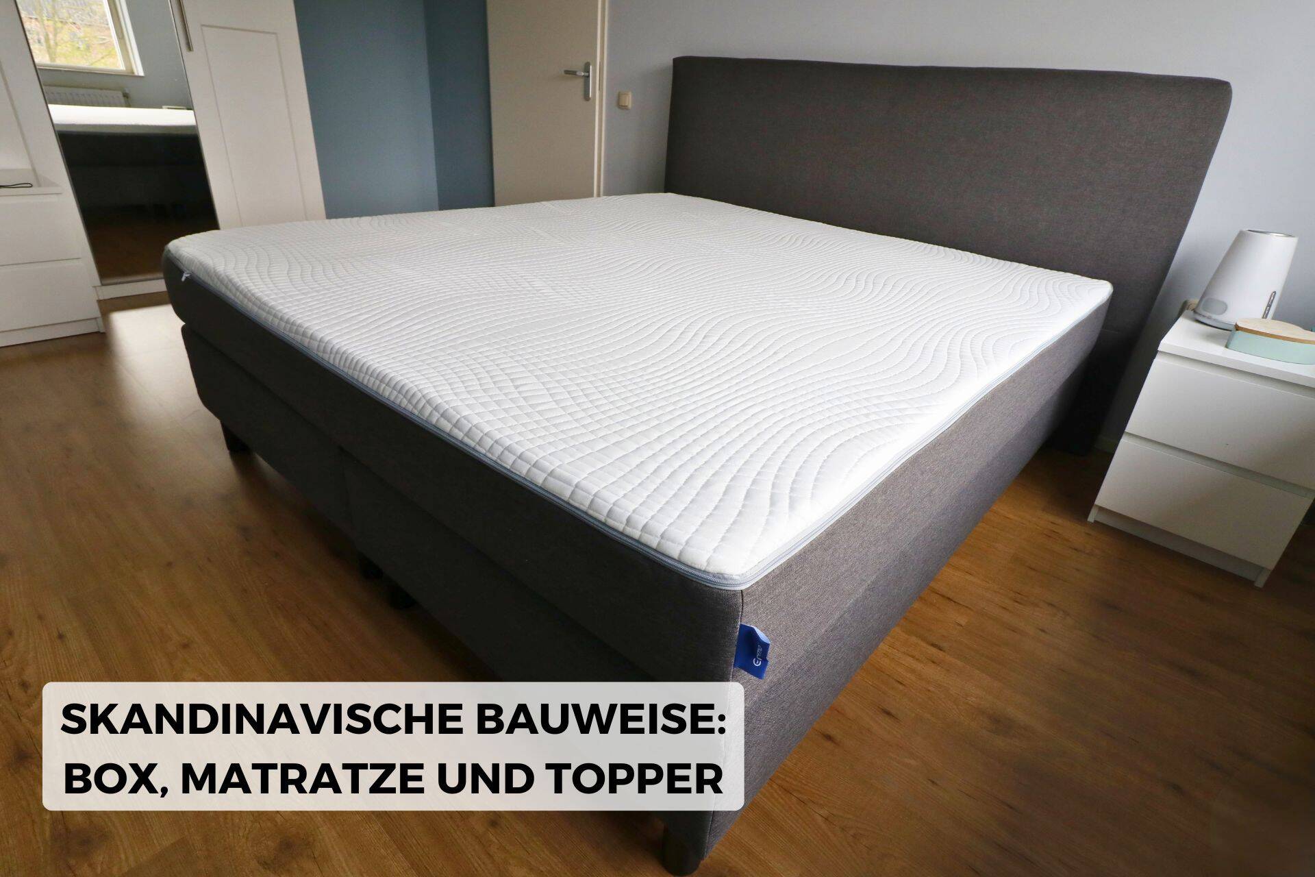 Skandinavisches Boxspringbett von Emma mit Topper