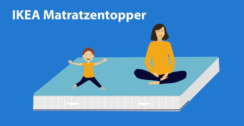 Frau und Kind auf Matratze mit Topper