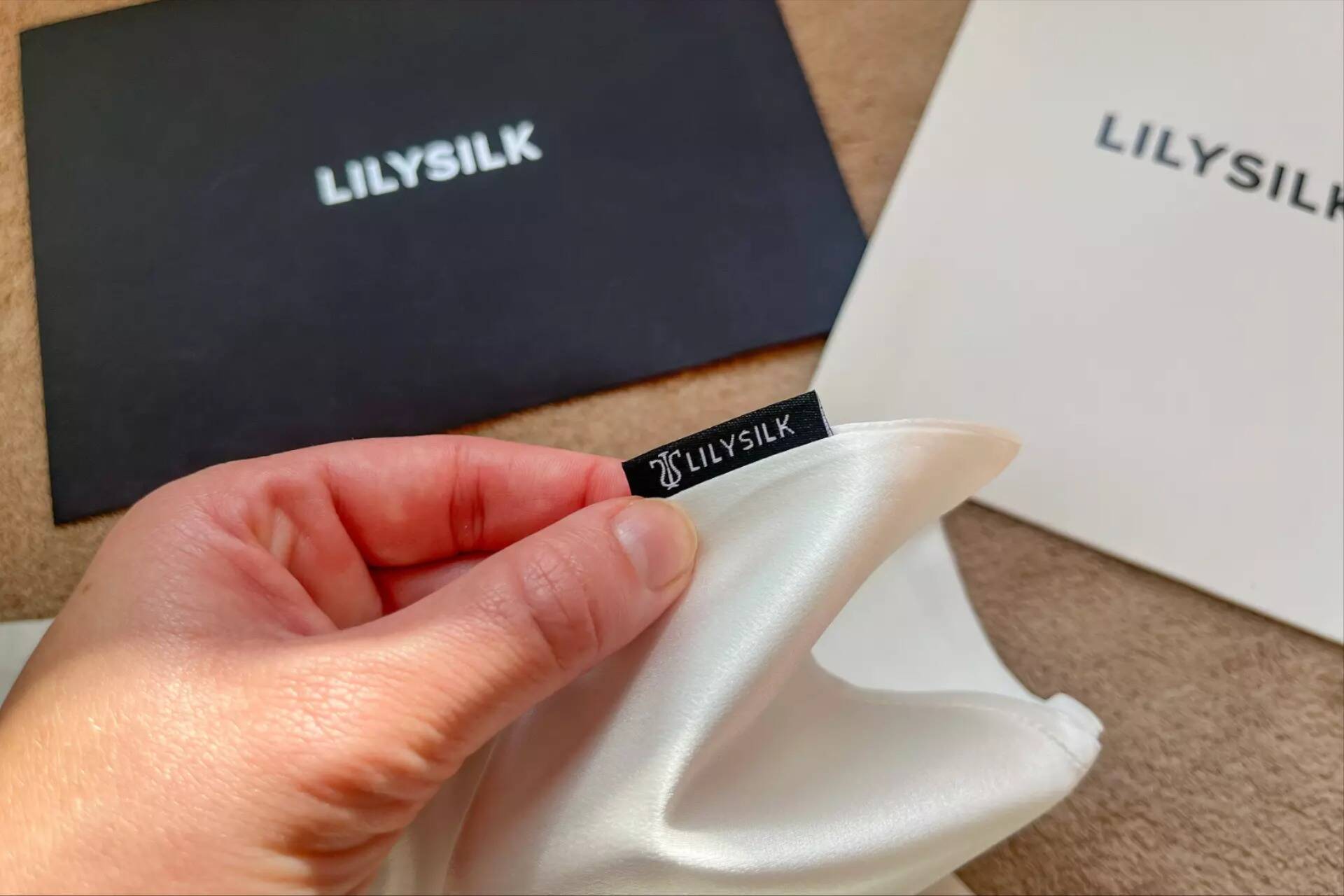 LilySilk
